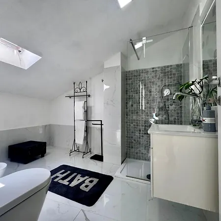 Modern Lejlighed Bari Sardo